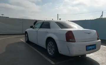 Chrysler 300C 2004 года за 3 200 000 тг. в Шымкент фото 4
