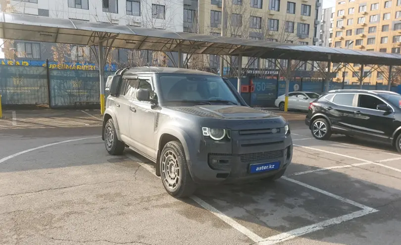 Land Rover Defender 2020 года за 35 000 000 тг. в Алматы