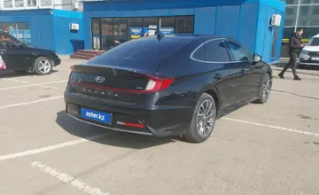 Hyundai Sonata 2021 года за 11 000 000 тг. в Алматы фото 3