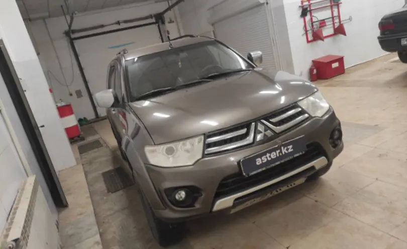 Mitsubishi Pajero Sport 2014 года за 9 700 000 тг. в Актобе фото 3