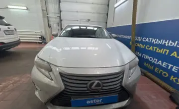 Lexus ES 2016 года за 13 000 000 тг. в Астана фото 2