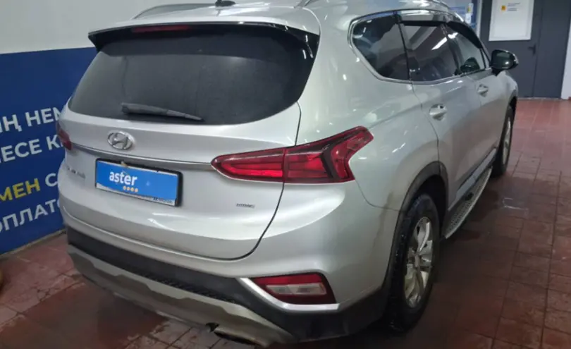 Hyundai Santa Fe 2019 года за 13 500 000 тг. в Астана фото 5