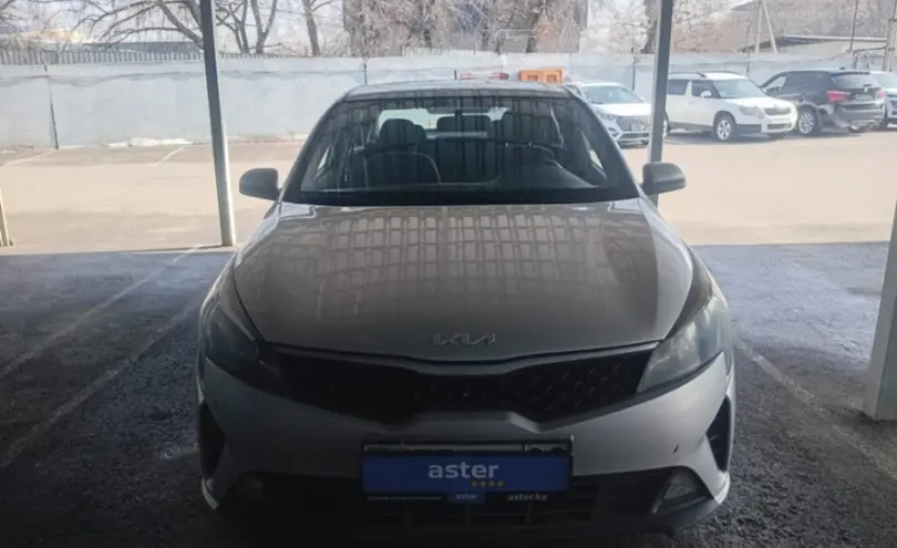Kia Rio 2022 года за 6 200 000 тг. в Алматы фото 2