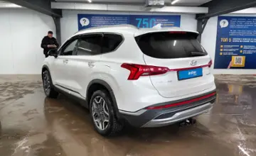Hyundai Santa Fe 2022 года за 13 000 000 тг. в Астана фото 4