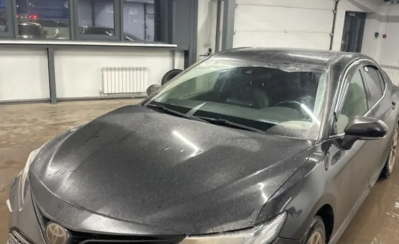 Toyota Camry 2023 года за 15 200 000 тг. в Астана