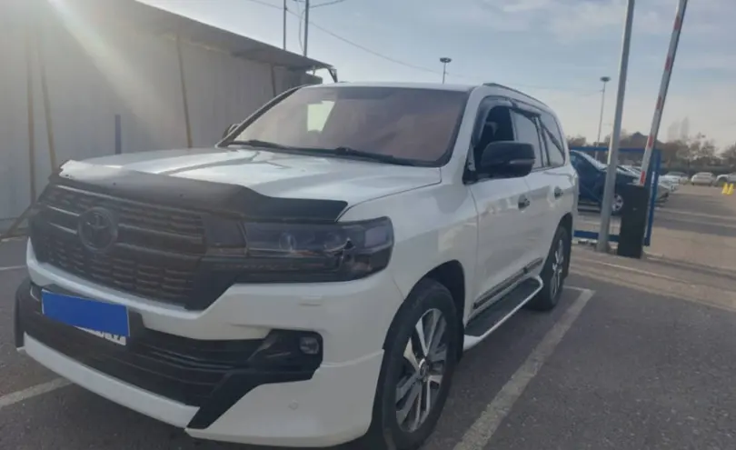 Toyota Land Cruiser 2013 года за 22 000 000 тг. в Шымкент