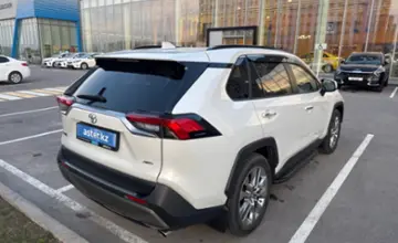 Toyota RAV4 2022 года за 19 000 000 тг. в Шымкент