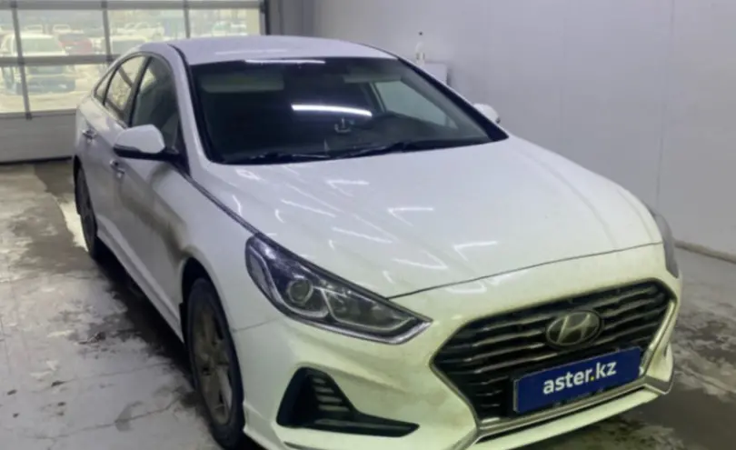 Hyundai Sonata 2019 года за 8 900 000 тг. в Павлодар фото 3