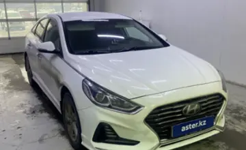 Hyundai Sonata 2019 года за 8 900 000 тг. в Павлодар фото 3