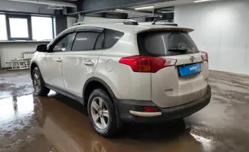 Toyota RAV4 2013 года за 8 300 000 тг. в Астана фото 4