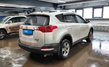 Toyota RAV4 2013 года за 8 300 000 тг. в Астана фото 3