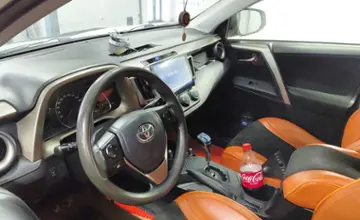 Toyota RAV4 2013 года за 8 300 000 тг. в Астана фото 5