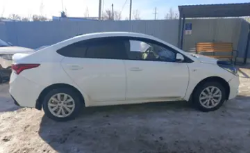 Hyundai Accent 2018 года за 6 500 000 тг. в Уральск фото 4