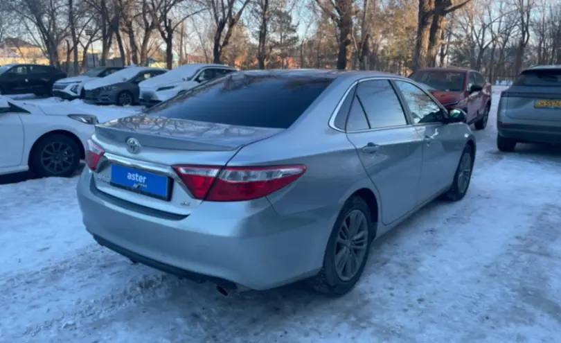 Toyota Camry 2016 года за 9 500 000 тг. в Актобе фото 5