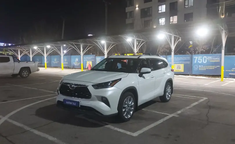 Toyota Highlander 2020 года за 22 000 000 тг. в Алматы