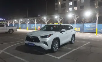 Toyota Highlander 2020 года за 22 000 000 тг. в Алматы фото 1