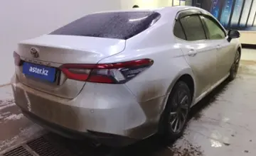 Toyota Camry 2023 года за 16 000 000 тг. в Павлодар