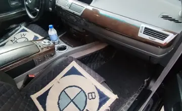 BMW 7 серии 2003 года за 3 500 000 тг. в Алматы