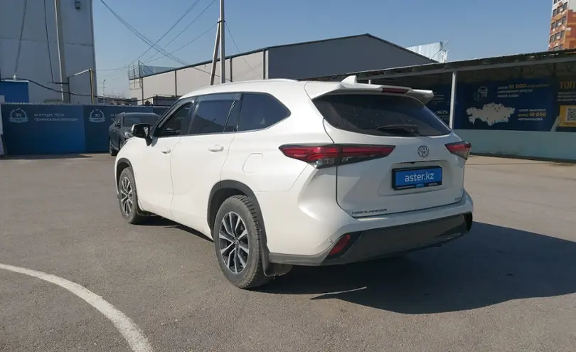 Toyota Highlander 2021 года за 26 000 000 тг. в Шымкент фото 4