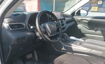 Toyota Highlander 2021 года за 26 000 000 тг. в Шымкент фото 5