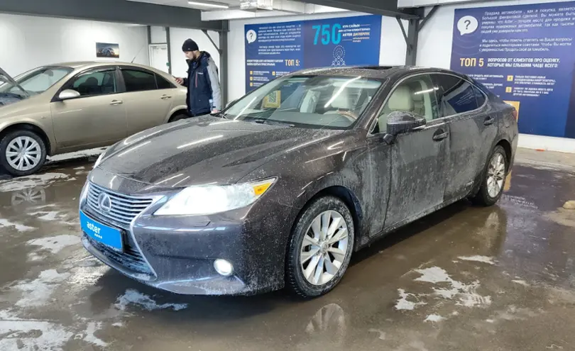 Lexus ES 2012 года за 10 000 000 тг. в Астана