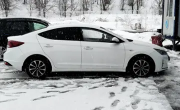 Hyundai Elantra 2019 года за 7 000 000 тг. в Усть-Каменогорск фото 4
