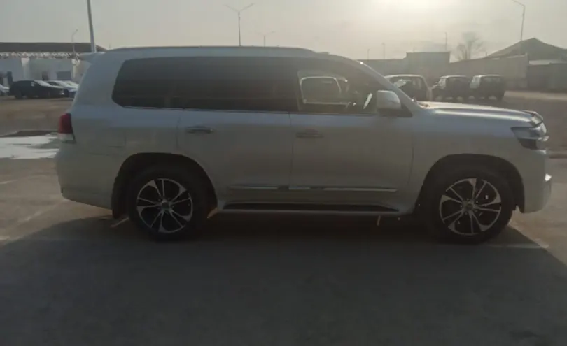 Toyota Land Cruiser 2021 года за 38 800 000 тг. в Кызылорда фото 4