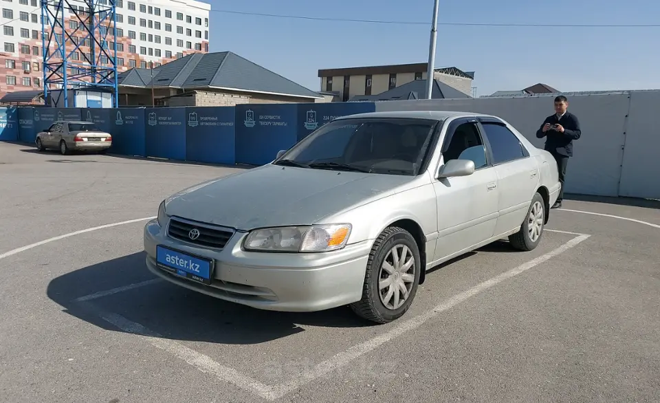 Toyota Camry 2000 года за 3 000 000 тг. в Шымкент
