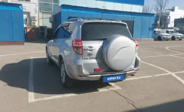 Toyota RAV4 2012 года за 7 500 000 тг. в Алматы фото 4