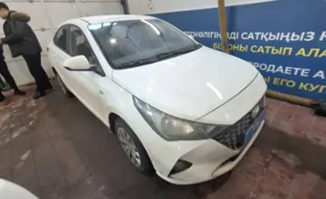 Hyundai Accent 2020 года за 7 500 000 тг. в Астана фото 3