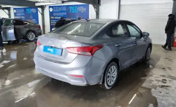 Hyundai Accent 2019 года за 6 500 000 тг. в Астана фото 3