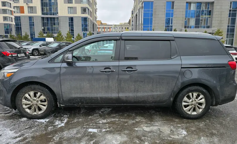 Kia Sedona 2016 года за 10 500 000 тг. в Астана фото 4