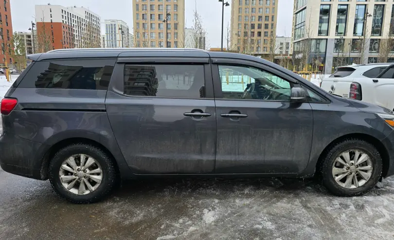 Kia Sedona 2016 года за 10 500 000 тг. в Астана фото 2