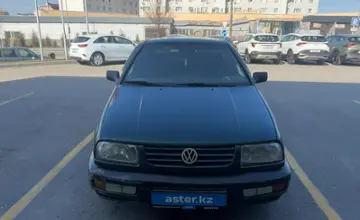 Volkswagen Vento 1997 года за 2 000 000 тг. в Шымкент фото 2
