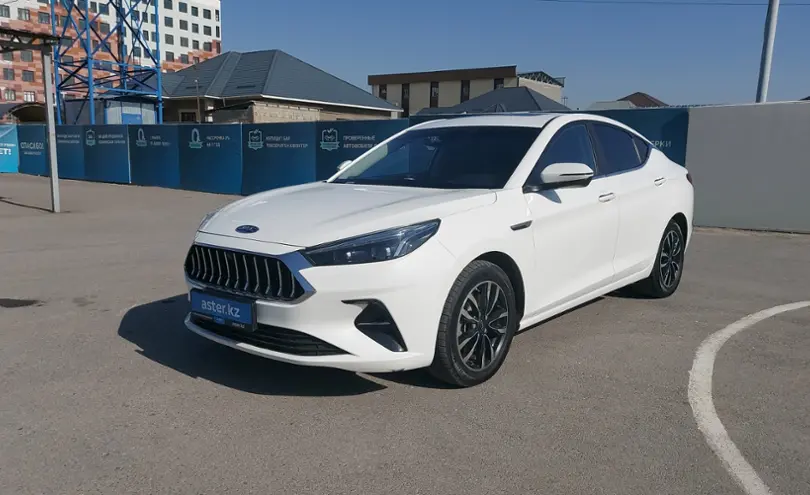 JAC J7 2023 года за 7 000 000 тг. в Шымкент