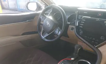 Toyota Camry 2019 года за 11 500 000 тг. в Алматы фото 5