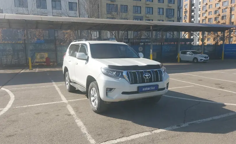 Toyota Land Cruiser Prado 2020 года за 26 000 000 тг. в Алматы
