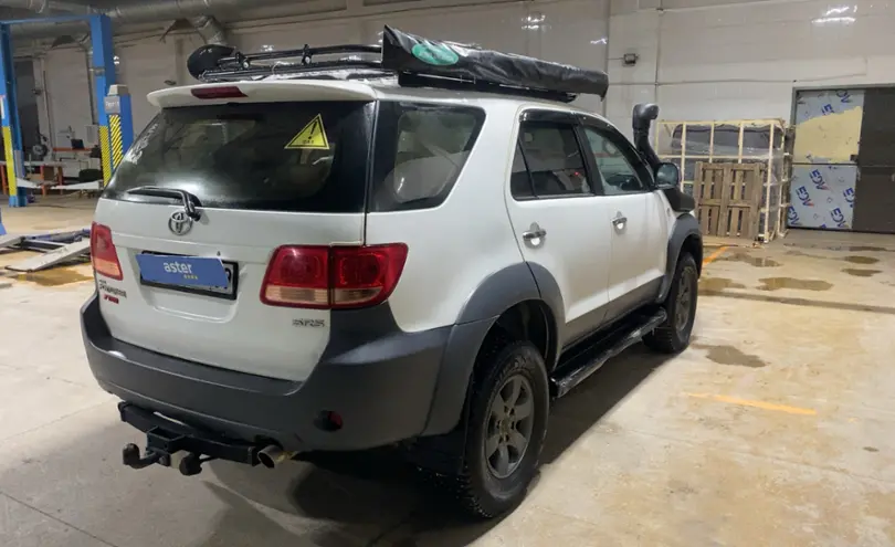Toyota Fortuner 2006 года за 8 500 000 тг. в Караганда фото 5