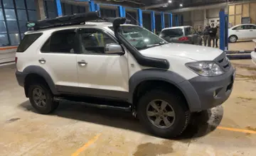 Toyota Fortuner 2006 года за 8 500 000 тг. в Караганда фото 4