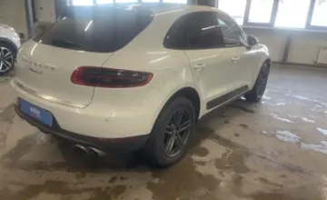 Porsche Macan 2014 года за 18 500 000 тг. в Астана