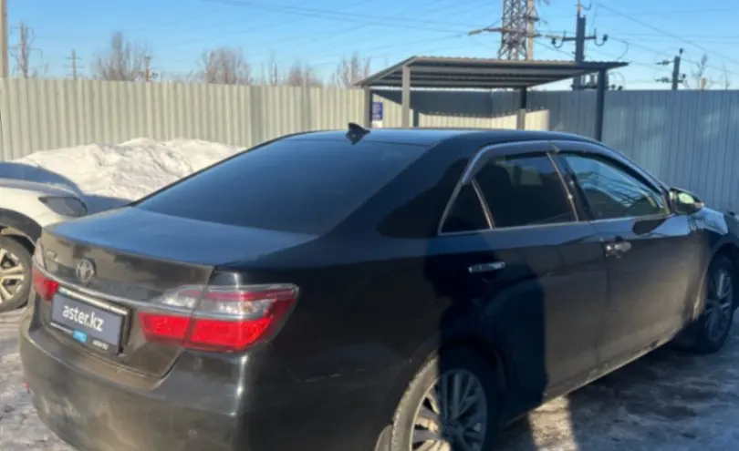 Toyota Camry 2017 года за 10 000 000 тг. в Уральск фото 5