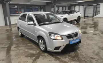 Kia Rio 2010 года за 2 500 000 тг. в Астана фото 2
