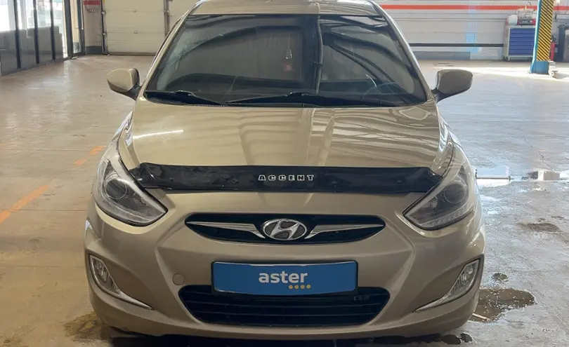 Hyundai Accent 2014 года за 5 000 000 тг. в Караганда фото 2