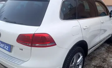 Volkswagen Touareg 2012 года за 8 300 000 тг. в Костанай