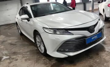 Toyota Camry 2020 года за 13 000 000 тг. в Астана фото 2