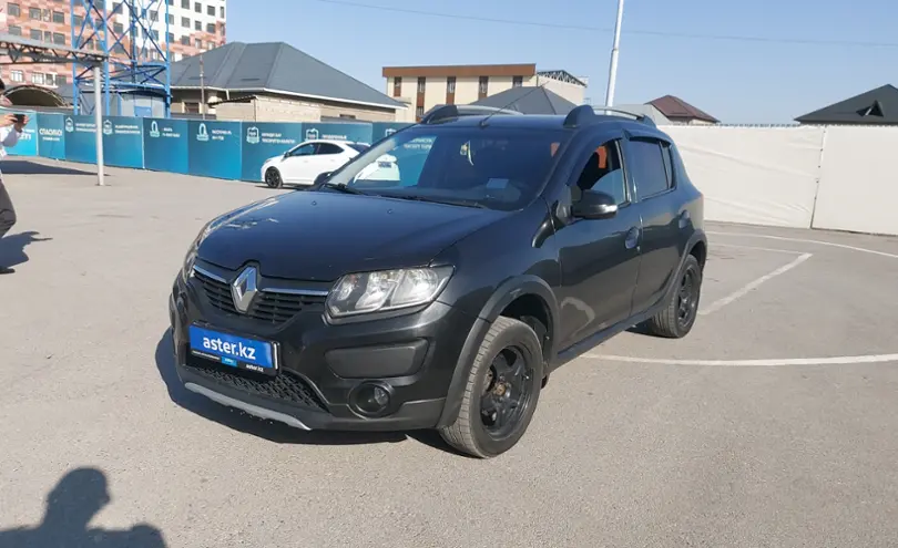 Renault Sandero 2015 года за 3 000 000 тг. в Шымкент