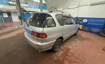 Toyota Ipsum 1997 года за 2 500 000 тг. в Астана