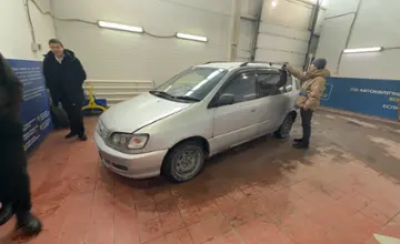 Toyota Ipsum 1997 года за 2 500 000 тг. в Астана фото 1