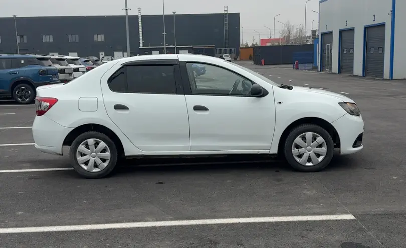 Renault Logan 2015 года за 2 450 000 тг. в Алматы фото 4