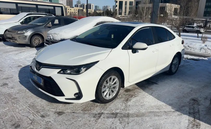 Toyota Corolla 2022 года за 9 500 000 тг. в Астана